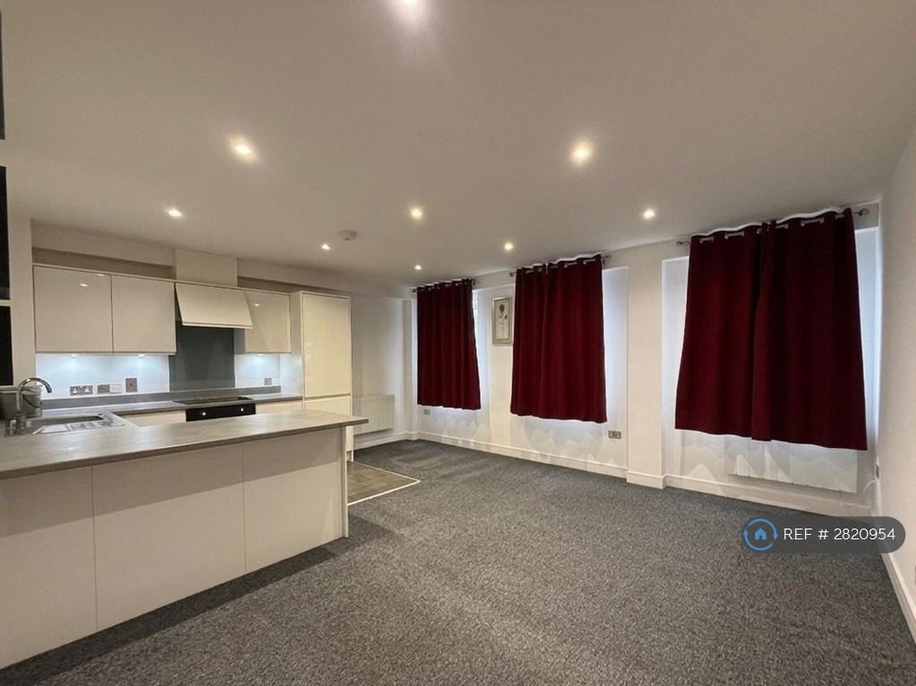 Living Room/Dinner