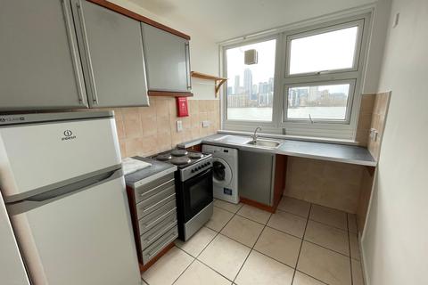 2 bedroom flat to rent, Odessa Street, London SE16
