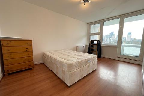 2 bedroom flat to rent, Odessa Street, London SE16