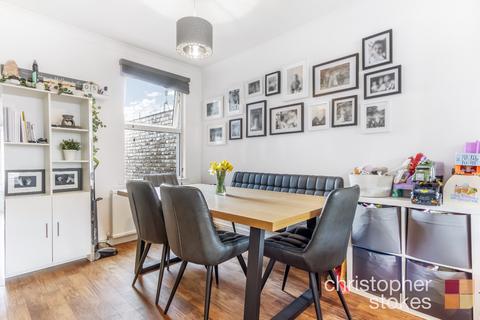 3 bedroom terraced house for sale, Rye Road, Hoddesdon, Hertfordshire, EN11 0HP