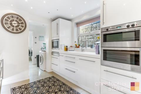 3 bedroom terraced house for sale, Rye Road, Hoddesdon, Hertfordshire, EN11 0HP