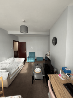undefined, Cheapside, Palmers Green, N13