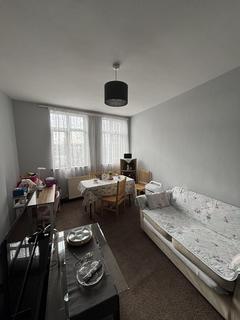 undefined, Cheapside, Palmers Green, N13