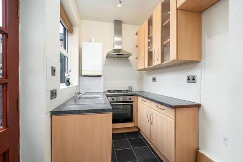 2 bedroom terraced house for sale, Gordon Avenue, Sale, Cheshire, M33