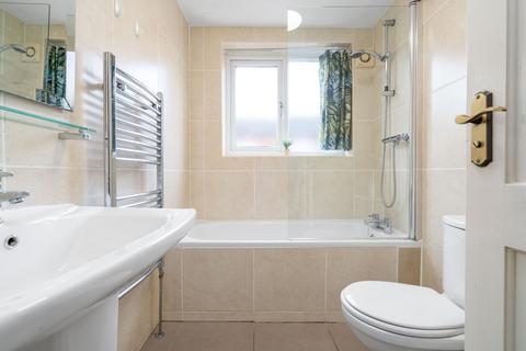 2 bedroom terraced house for sale, Gordon Avenue, Sale, Cheshire, M33