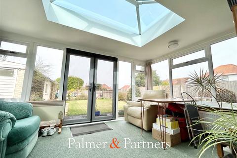 2 bedroom bungalow for sale, Madeira Road, Holland-on-Sea, Clacton-on-Sea, Essex, CO15