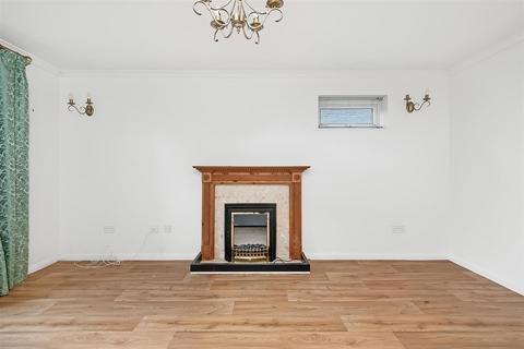 undefined, Underwood Road, Caterham CR3