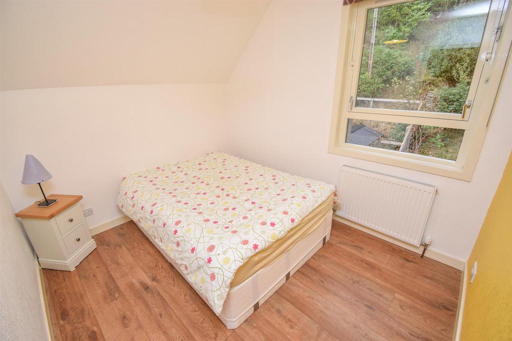 BEDROOM THREE-2.jpg
