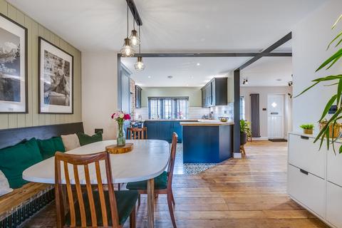undefined, High Street, Codicote, Hertfordshire, SG4