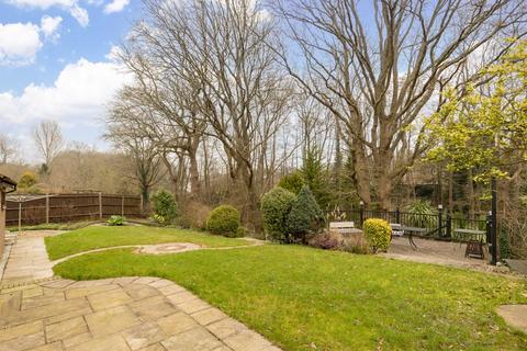 undefined, Overton Shaw, East Grinstead RH19