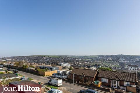 3 bedroom end of terrace house for sale, Uplands Road, Brighton
