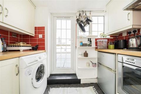 undefined, Old Castle Street, London E1