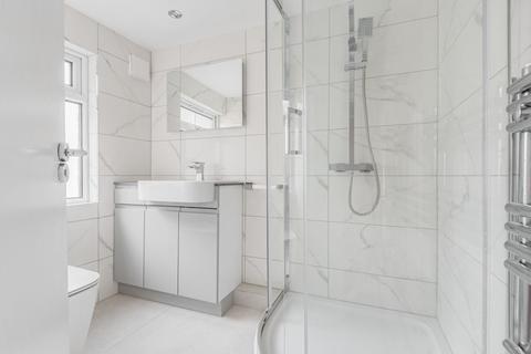 1 bedroom flat to rent, Battersea Bridge Road, Battersea, London, SW11