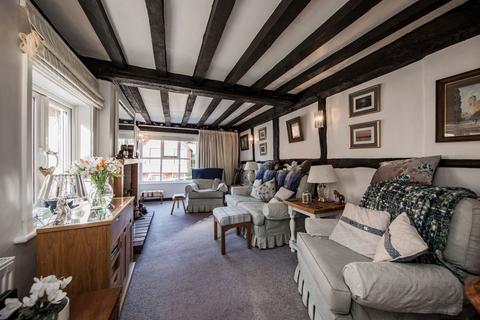 2 bedroom end of terrace house for sale, West Street, Mayfield