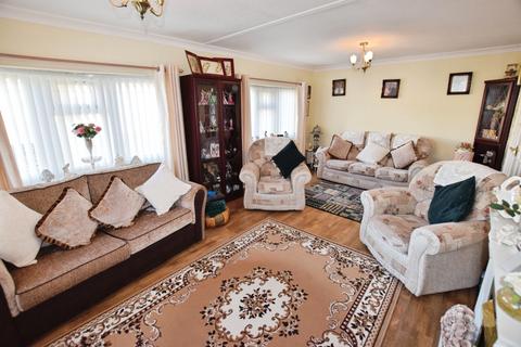 2 bedroom park home for sale, Four Seasons Park, Chapel St Leonards PE24