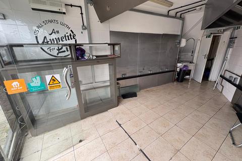 Retail property (high street) to rent, 24B Spring Grove Rd Hounslow TW3 4BJ