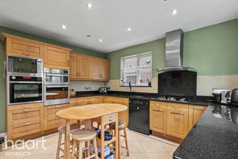5 bedroom detached house for sale, March Road, Friday Bridge