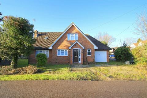 House of multiple occupation to rent, Willow Crescent West, Denham UB9