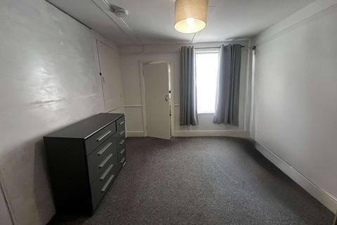 1 bedroom flat to rent, Monkton Street, Ryde, PO33