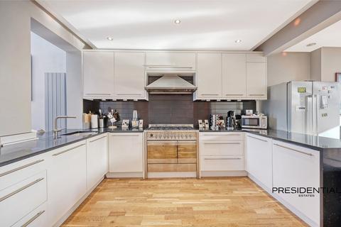 undefined, Honey Lane, Waltham Abbey EN9