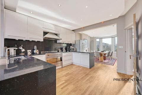 undefined, Honey Lane, Waltham Abbey EN9
