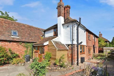 2 bedroom cottage for sale, The Street, Ashford TN23