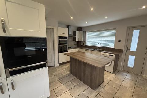 undefined, Kennet Road, Hull