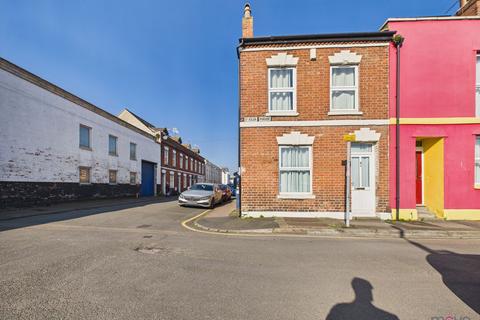 3 bedroom end of terrace house for sale, St. Kilda Parade, Gloucester GL1