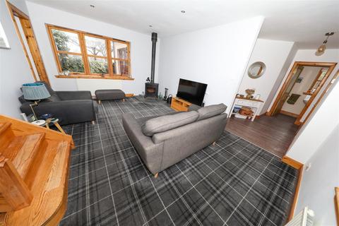 undefined, Hollytree House, Star of Markinch