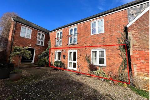 undefined, Ground Floor Flat -High Street, Rothwell