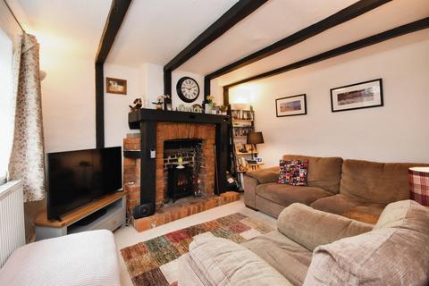2 bedroom end of terrace house for sale, High Street, Great Baddow, Chelmsford