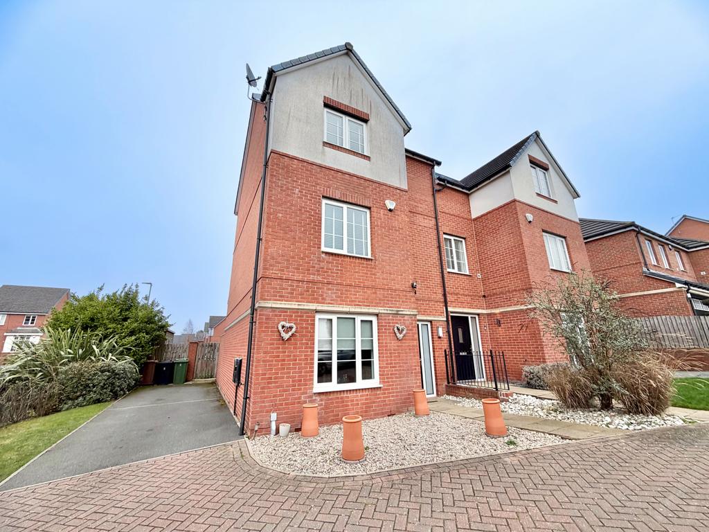 3 Bedroom Semi Detached for Sale