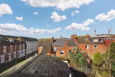 4 bedroom terraced house for sale, St. Kilda Parade, Gloucester GL1