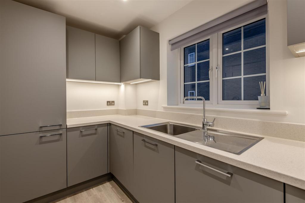 8681036-interior09.jpg