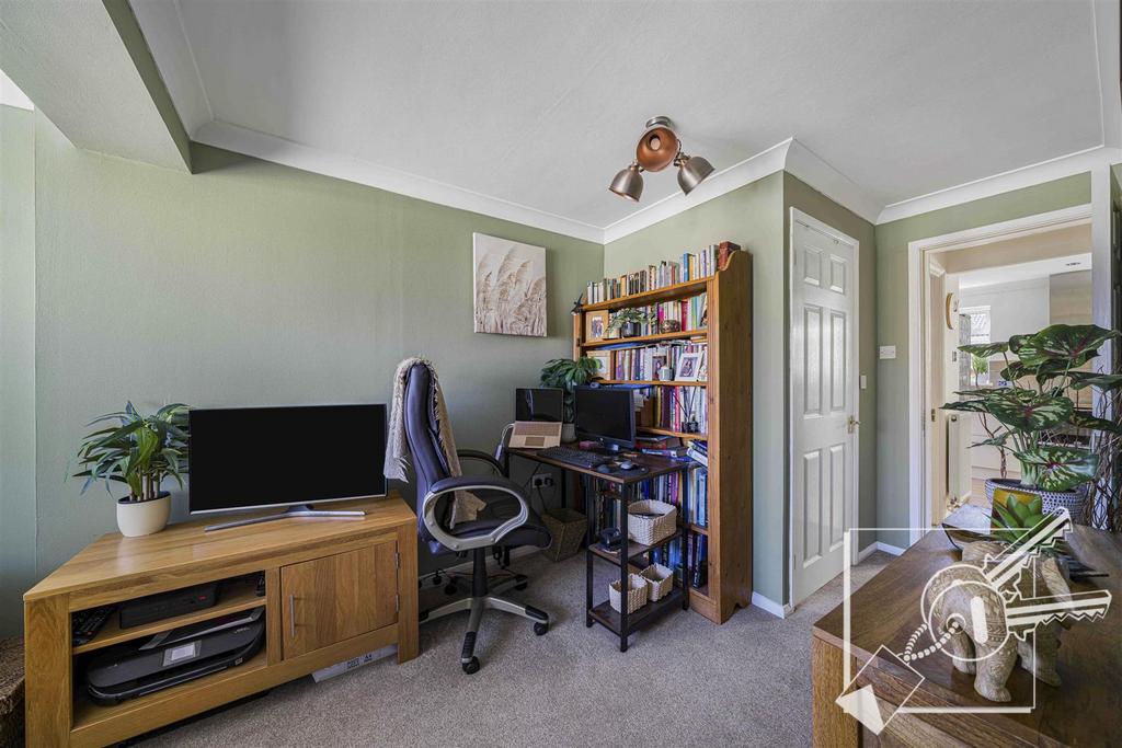 Sitting Room/study