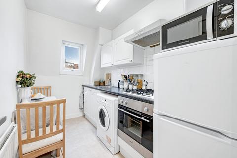 1 bedroom flat to rent, Comeragh Road, London, W14