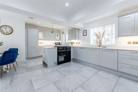 3 bedroom terraced house for sale, Markham Crescent, Rawdon, Leeds, West Yorkshire