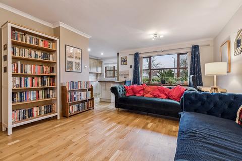 2 bedroom apartment for sale, Springkell Avenue, Pollokshields, Glasgow