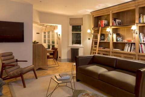 1 bedroom apartment to rent - North Audley Street London W1K