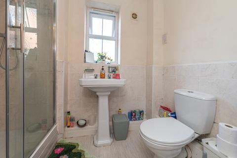 1 bedroom flat for sale, Conisborough Way, Hemsworth WF9
