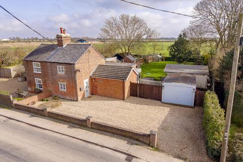 undefined, Lowgate, Fleet, Holbeach