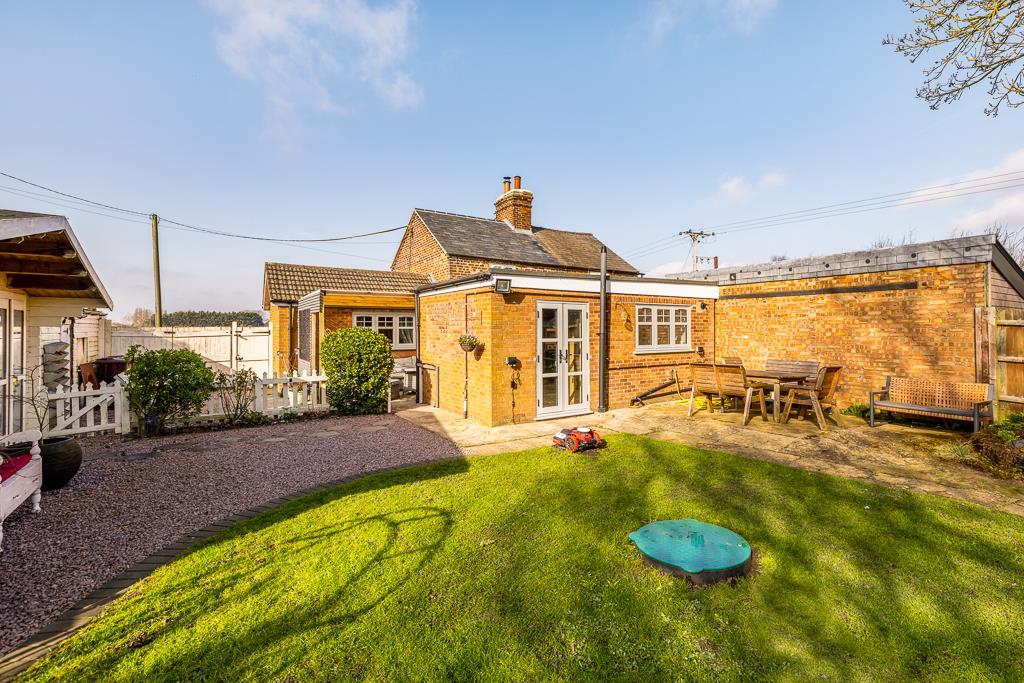 The Cottage (Fleet)-13.jpg