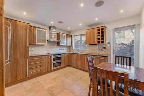 undefined, Henley Drive, Bermondsey, SE1
