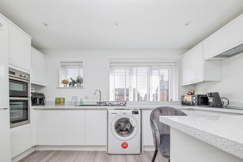 2 bedroom house for sale, Britannia Road, Ipswich