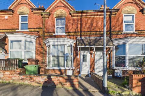 2 bedroom terraced house for sale, Scarborough Road, East Yorkshire YO16