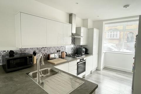 3 bedroom detached house for sale, St. Peter Street, Rochester, ME1 2DE