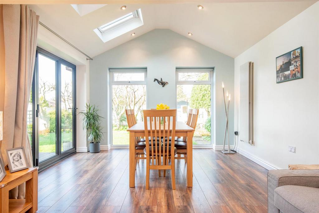 Kitchen/Diner/Family Room