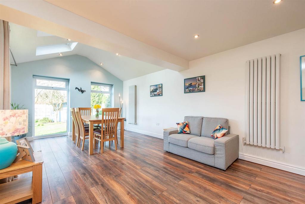 Kitchen/Diner/Family Room