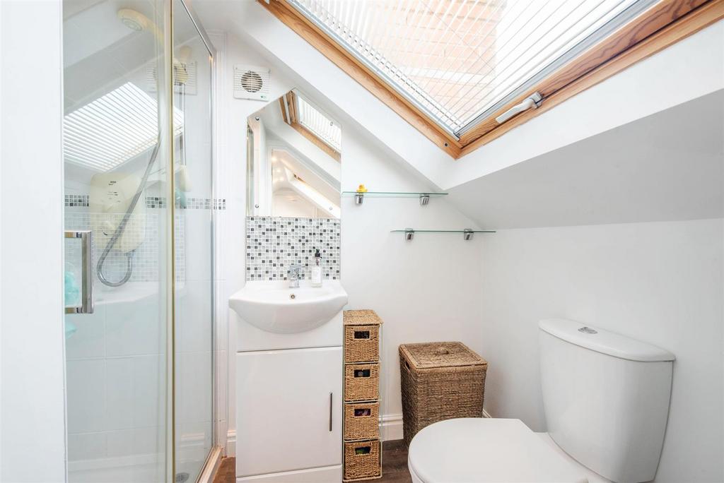 Bedroom Five Ensuite