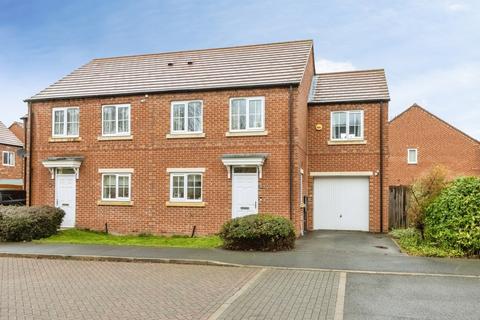 3 bedroom semi-detached house for sale - Cedar Drive, Leeds LS14